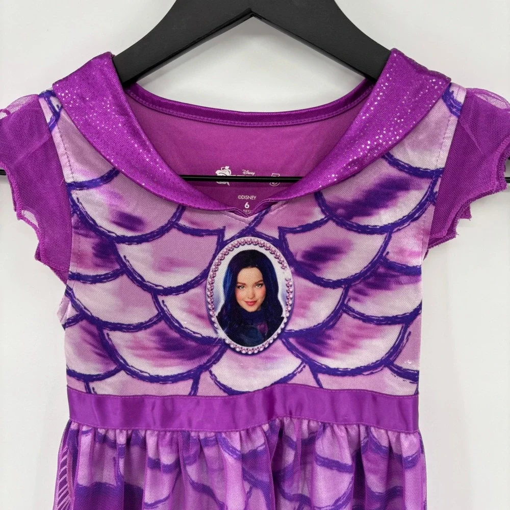 Disney Descendants 3 Mal Nightgown Kids Size 6 Purple Mesh Overlay Sleep Dress